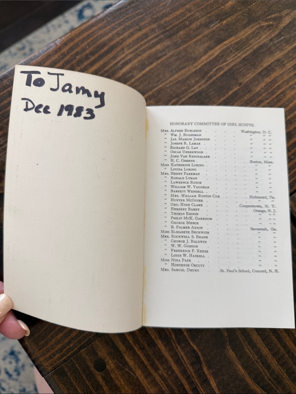 How Girls Can Help Their Country — Light Blue Facsimile Handbook - Picture 3 of 5